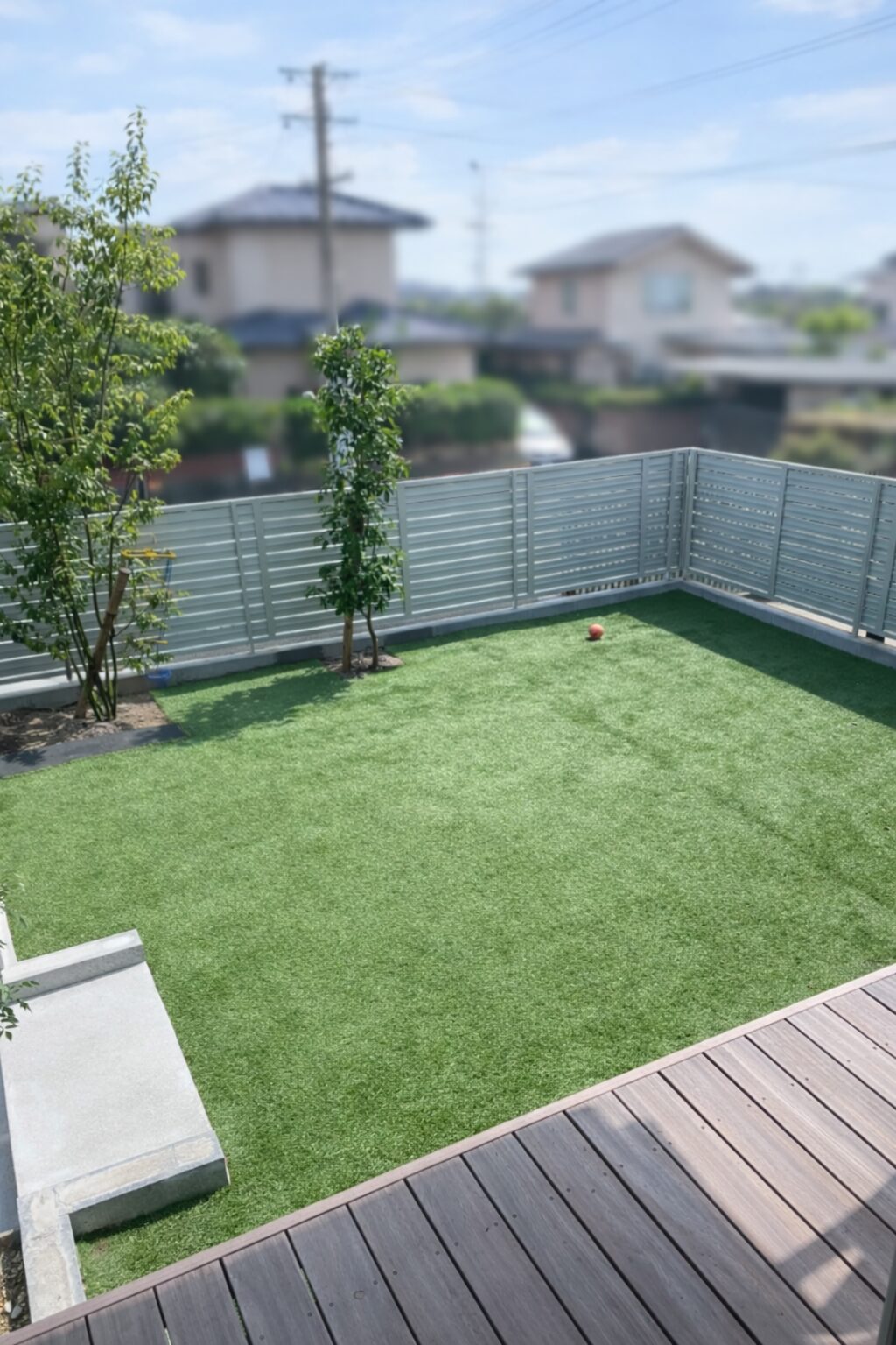 福岡県・外構施工後の庭と人工芝